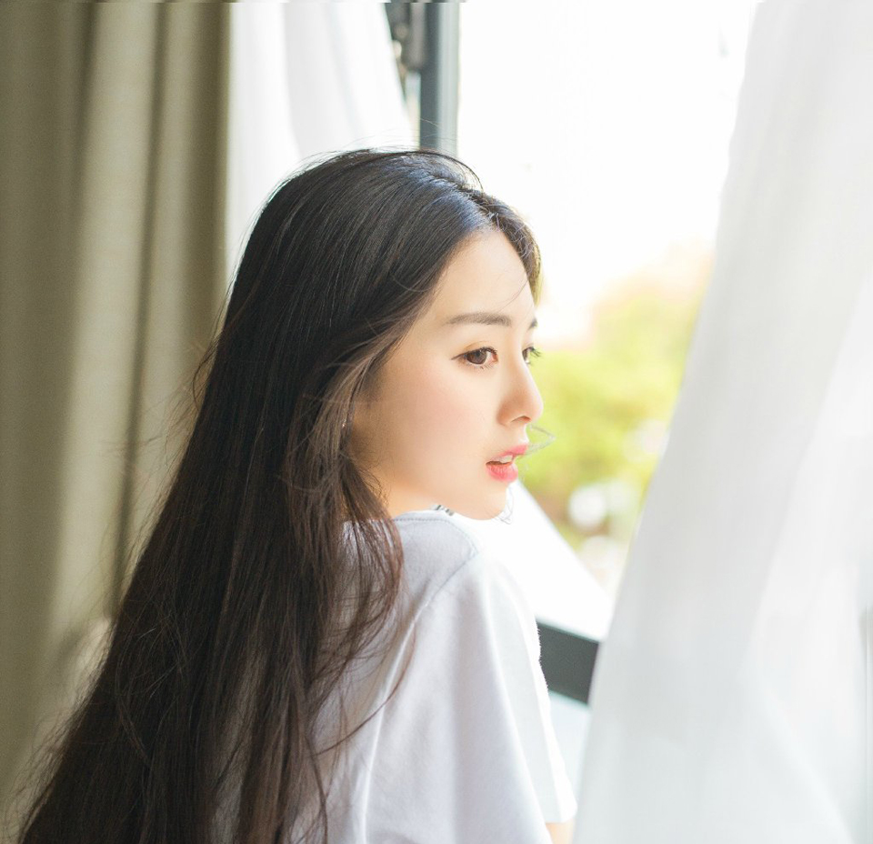 “何意？”刘璝面色不善的看着法正。